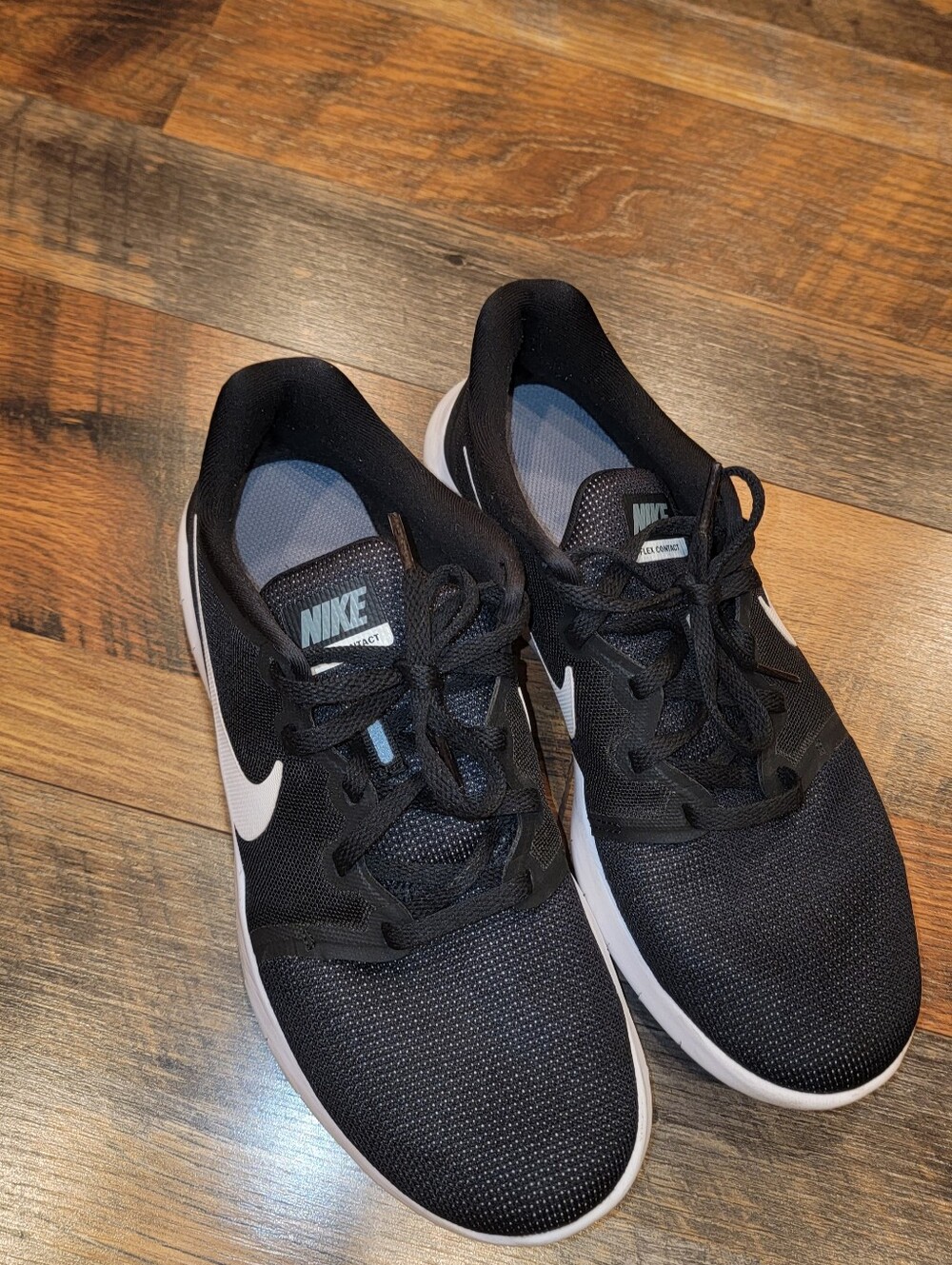 Nike Womens Tennis Shoes